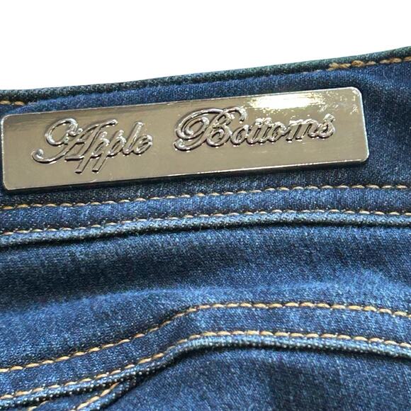 Apple Bottoms Y2k Skinny Jeans Mid Rise Embroidered Curvy Women 8 Stretch Retro - Picture 11 of 14